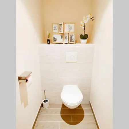 157M2, 4 Chambres, 4 Salles De Bains, 2 Wc, 2 Parkings En Hypercentre Valence  Exterior photo